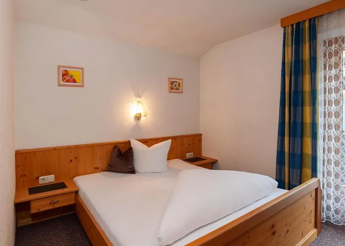 أبارت جوليا كابل