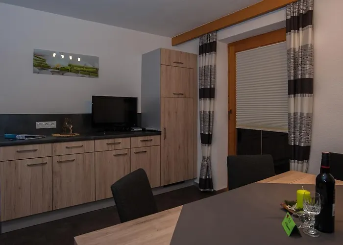 شقة أبارت جوليا *